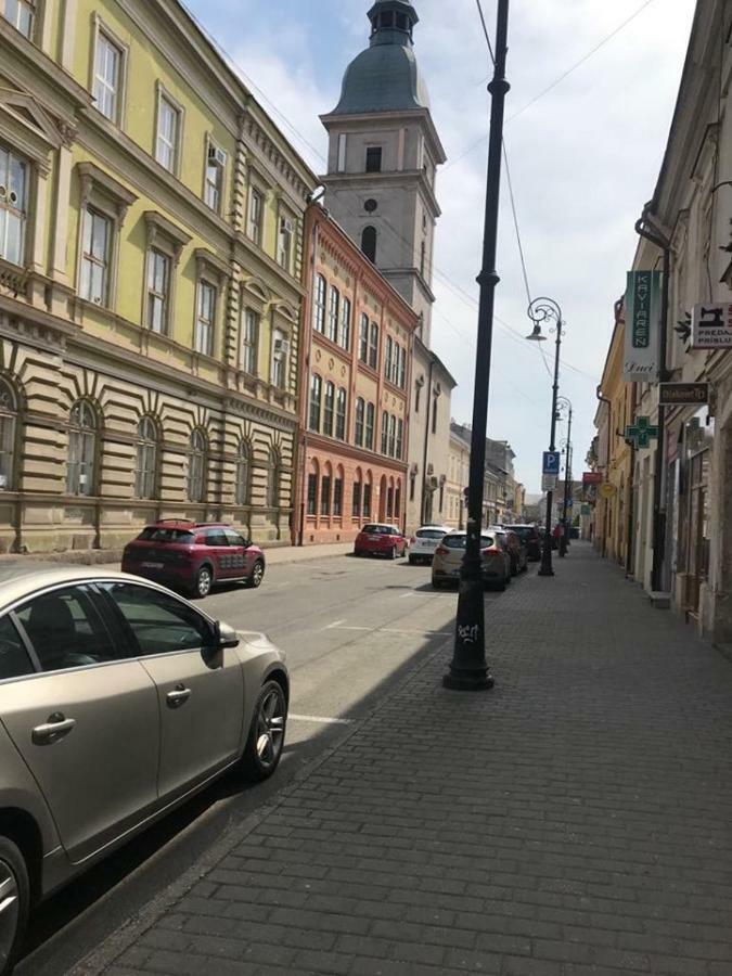 Monar City Center Apartment Free Parking Košice Extérieur photo